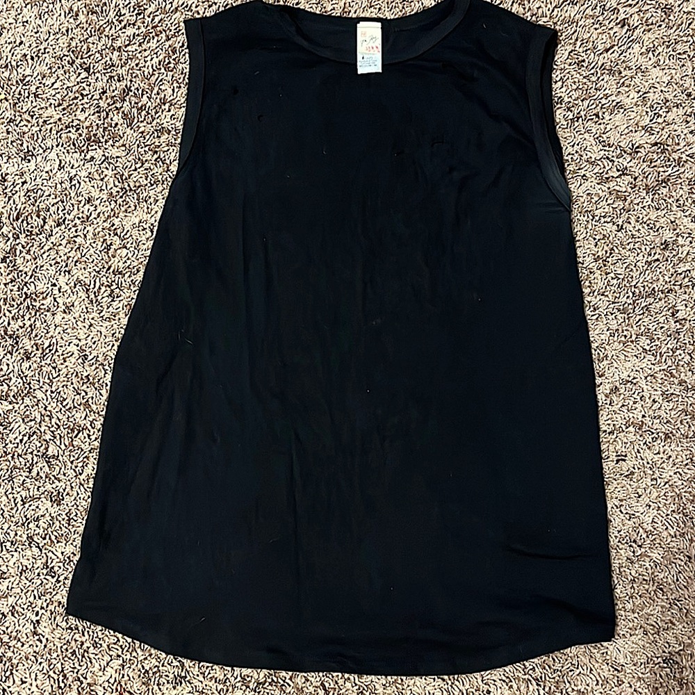 Black distressed tank